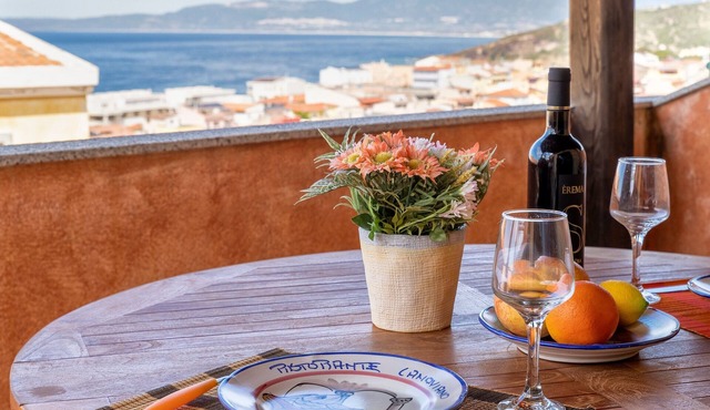 Apartment 'Bella Vista Castelsardo' with Sea View, Balcony and Air Conditioning