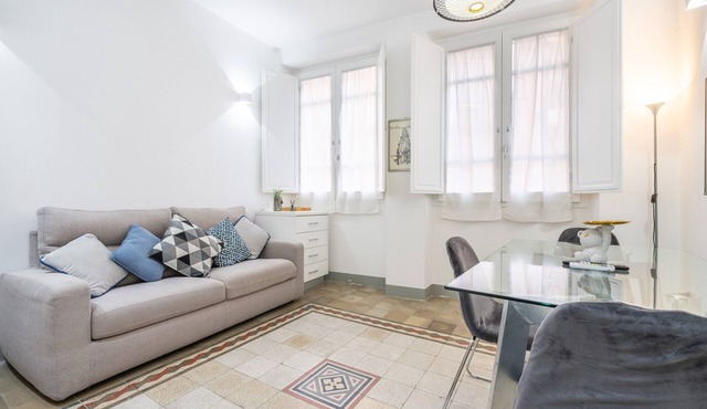Apartment 'Dettori 18' with Wi-Fi and Air Conditioning