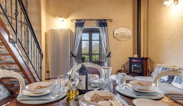 Apartment 'Il Belvedere' with Shared Pool, Private Terrace and Wi-Fi