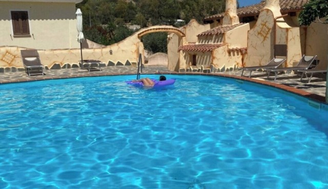 Apartment in Villa with pool