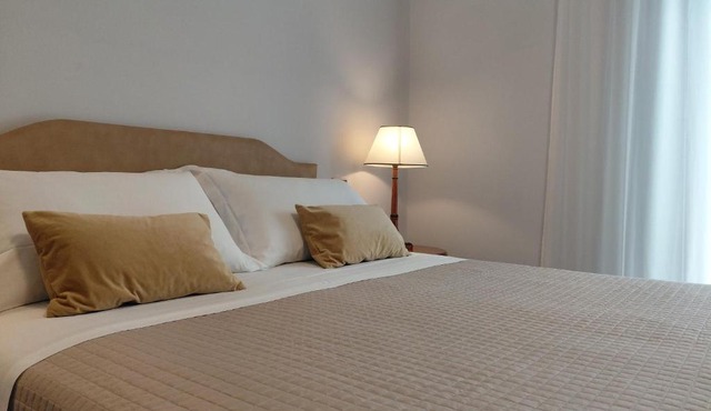 B&B Piazza Marconi