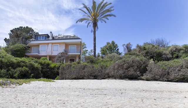 Barisardo: WONDERFUL PENTHOUSE on the beach of Torre di Barì