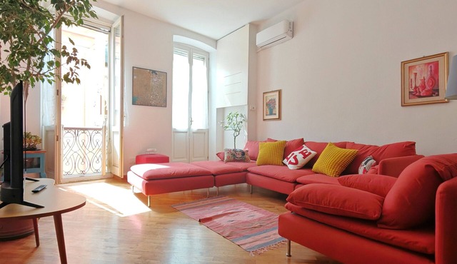 Beautiful 100sqm flat in the heart of Cagliari. Parking, 2 bedrooms, 2 bathrooms