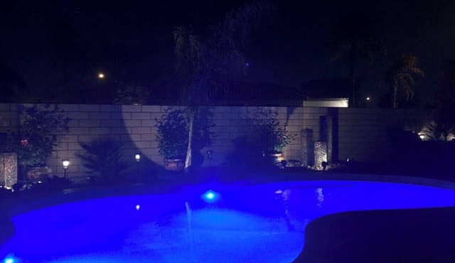 Beautiful, Desert backyard oasis! Free rides to Coachella and stagecoach! in Indio