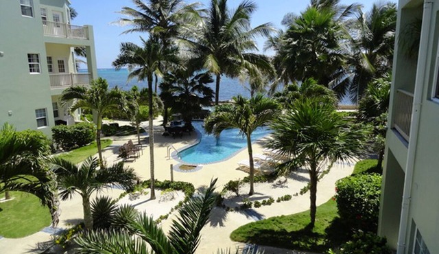 Beautiful Ocean View Condo with two bedrooms - Gold Standard Approved in San Pedro