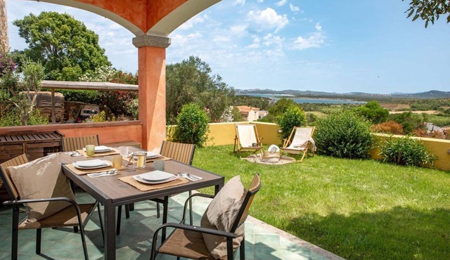 Bilancia I (Sea View Apartment - 6 Guests)