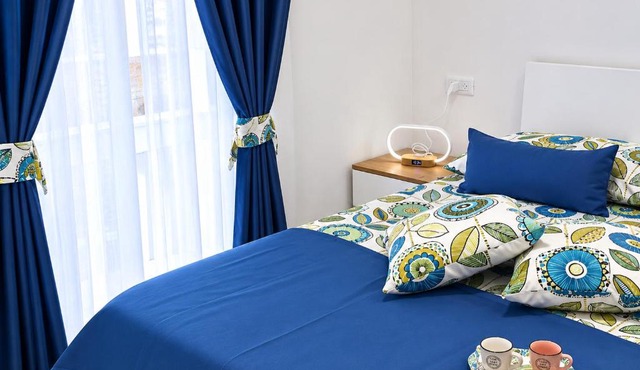 Blue Thermae #7 - 5 min to the Sea Refined Apartment - Pool, Garden, Parking & WiFi