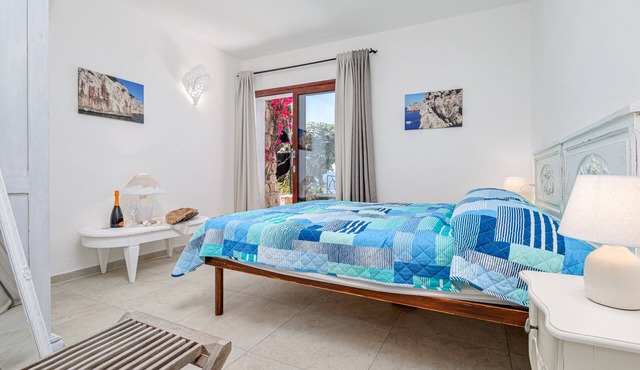 Brand New Apartment 'Tartaruga 2' with Mountain View, Wi-Fi, and Air Conditioning