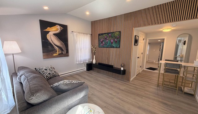 Bridgehampton, NY cottage near Sag Harbor, NY. Elegant and modern. in Bridgehampton