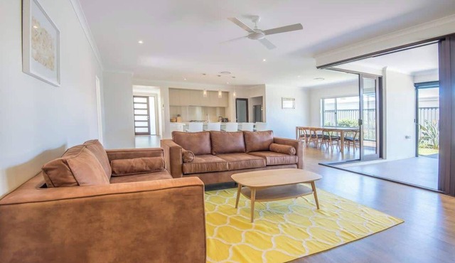 Bright, Spacious Noosa Family Home in Noosa Region