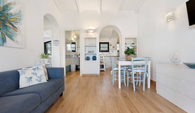 Casa Gabry – Apartment with Sea View near San Teodoro