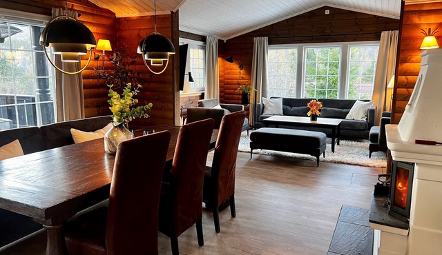 Charming Cabin Near Norway's Fjords and Mountains - Pets Allowed in Møre og Romsdal