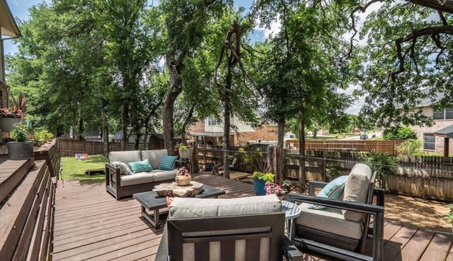 Charming home w/Backyard Oasis Near Denton Square in Corinth