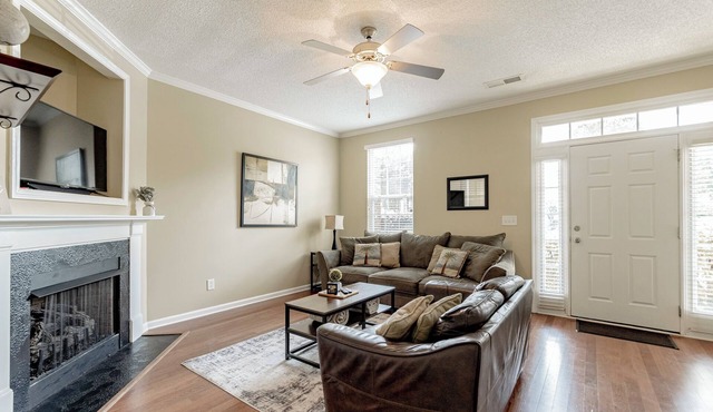 Classy 3 br Townhouse in Lexington County