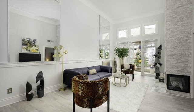 CLOUD NINE Comfort & Elegance Penthouse Condo in Irvine
