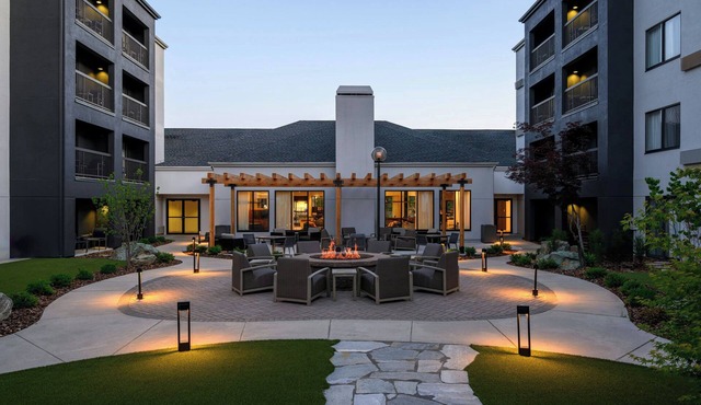 Courtyard by Marriott Downtown Boise in Boise