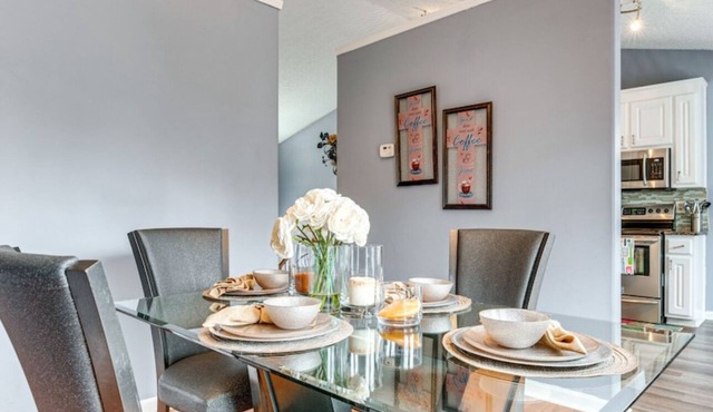 Cozy Monroe Villa Getaway-Poolside Fun & Pet-Friendly! in Monroe