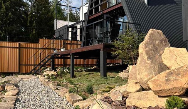 Diamond chalet A-frame in Mykulychyn