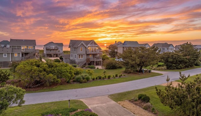 Duck Diamond - Sanderling, Ocean View, 95 Yds to Beach, Hot Tub, Sauna, Community Pool in Duck