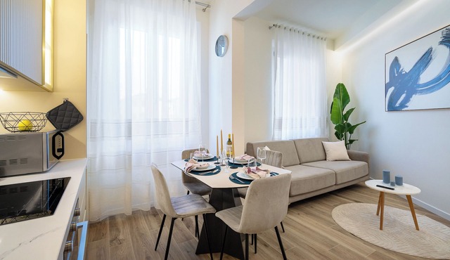 Elegant design, 3 bedrooms, 2 bathrooms, bright in Firenze