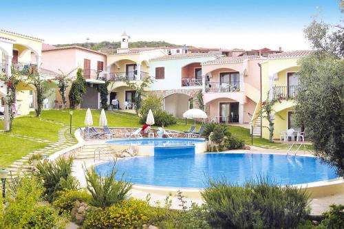 Flat with Pool in Badus Resort