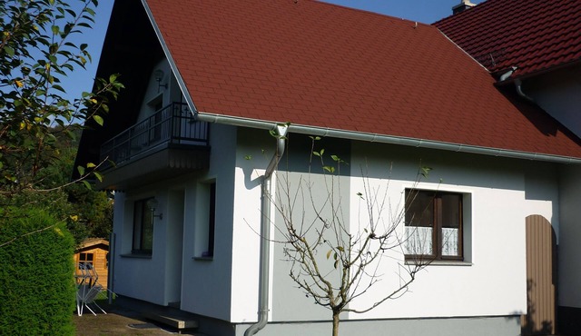 Forget the stress of everyday life, treat yourself to a vacation in the countryside! in Wüstheuterode