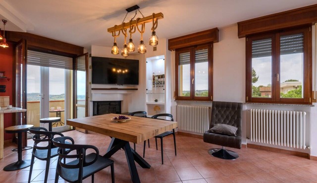 GuestHost - Rosso Tramonto Flat with a Relaxing View