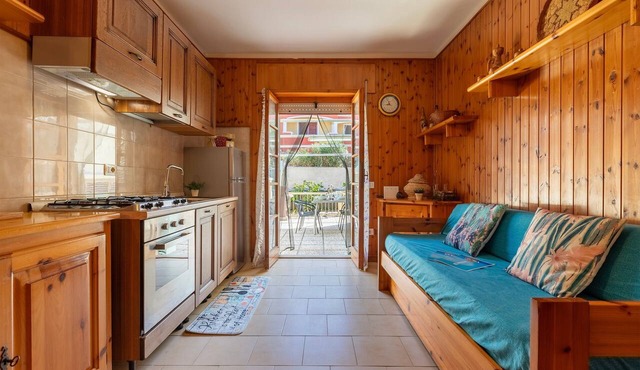 Holiday Home 'A due passi dal Mare' with Sea View, Private Terrace & Wi-Fi