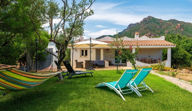 Holiday Home 'Dammar' with Mountain View, Wi-Fi and Air Conditioning