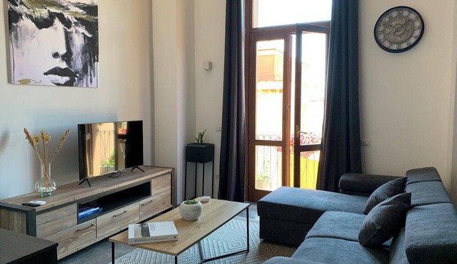 Homerez - Elegant Studio in Cagliari 60 m² with Balcony