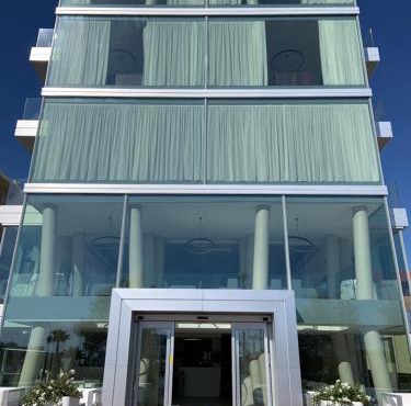 Hotel Commodore in Cervia