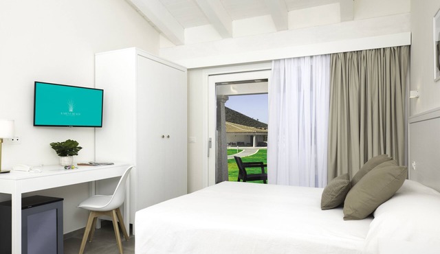 Hotel S'Arena Beach