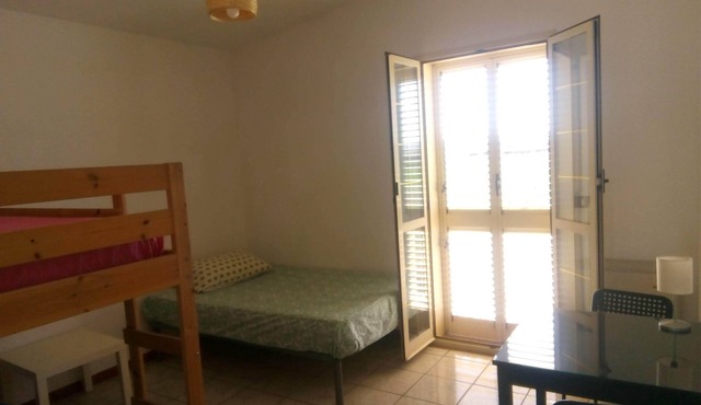 Double room for rent with private bathroom