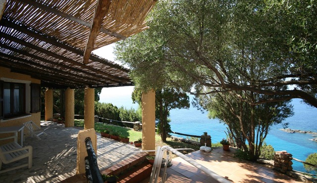 Villa Giannina with spectacular sea view and privacy, South Sardinia