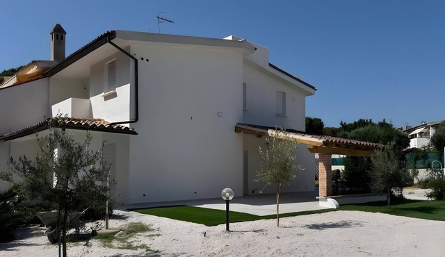 La Corte degli Ulivi Residenza – Holiday Home with Sea View in Cala Liberotto