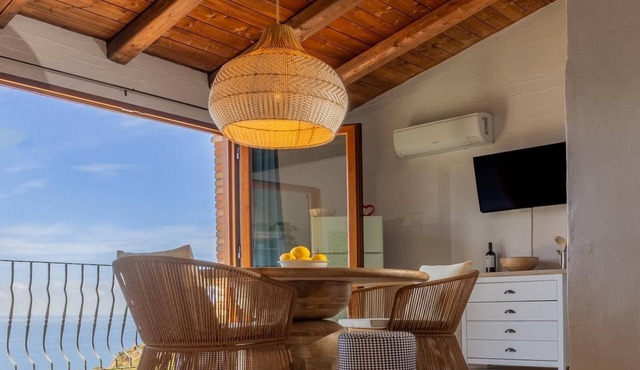La Siesta: Sea view & Panoramic Pool