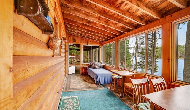 Lakefront Home with WiFi, Dock, Lake Views From the Deck, and Screened-In Porch in Chestertown
