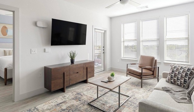 Landing | Modern 2BD in Corinth in Denton