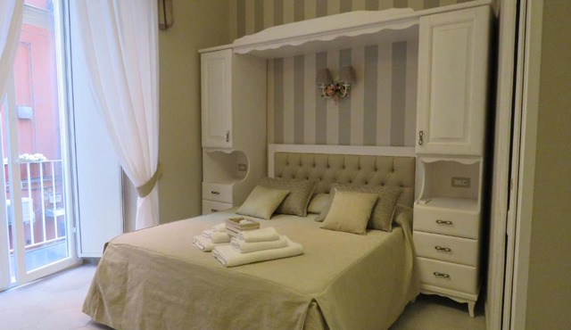 Le Ninfe Luxury Rooms in Naples