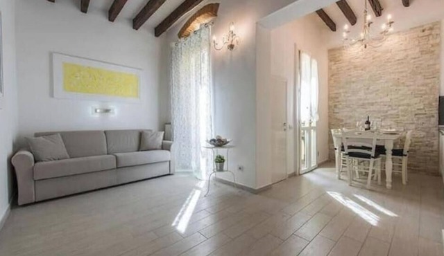 Little Box House - Modern design and tranquility in the heart of the city in Firenze