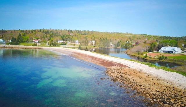 Luxury Beachfront Villa on Cleveland Beach 71 in Hubbards