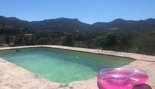 Malva Room: A Poetic Glimpse of Gallura