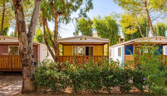 Mobilehome with parking