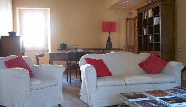 Much loved by many: FIENILE, in the historic center, 7 km from the sea