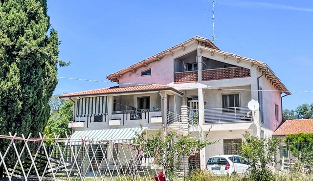 Nice apartment for 6 guests with A/C, TV, patio and panoramic view