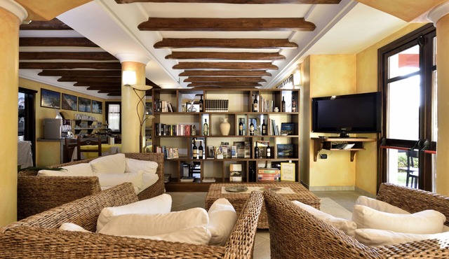 Nicoletta Hotel