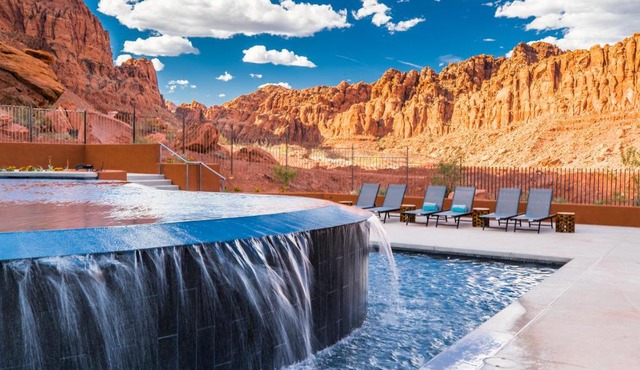 Padre Canyon Residences - Double Masters with Pool in Ivins