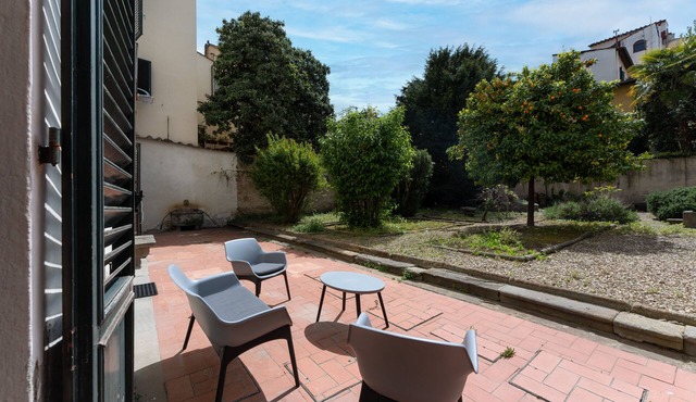 Pilastri 35 - Three Bedroom Apartment, Sleeps 5 in Firenze