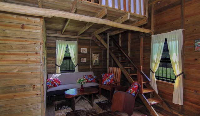Pilgrim's Paradise Cabin 2 in San Ignacio