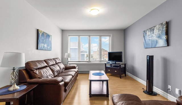 Relaxing 2BR Parking Self Check-In in St. John's
